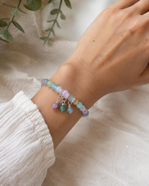 Bransoletka handmade z kolorowego selenitu Bransoletka handmade z kolorowego selenitu – zdjęcie 5