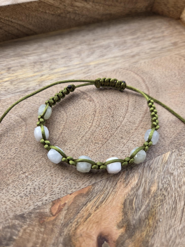 Ręcznie pleciona bransoletka z chalcedonem, unisex
